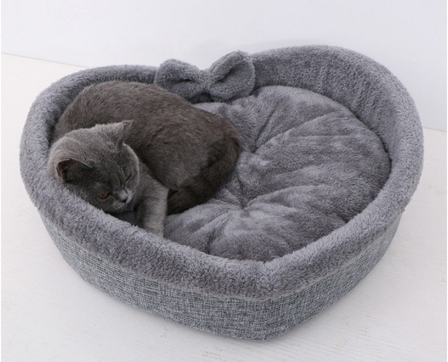 Heart Shape Soft Cozy Cat Pet Bed